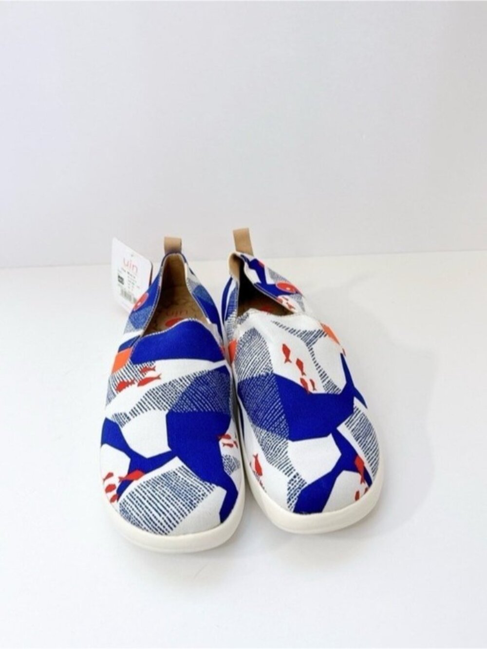 Size 8.5 UIN The Whale Slip-On Shoes Women’s Canvas Ocean Print Casual Flats